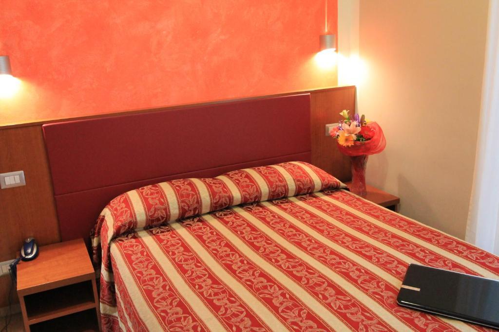 Buonarroti Suite Rome Room photo